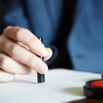  必見！亡くなった親の土地名義変更手続きガイド